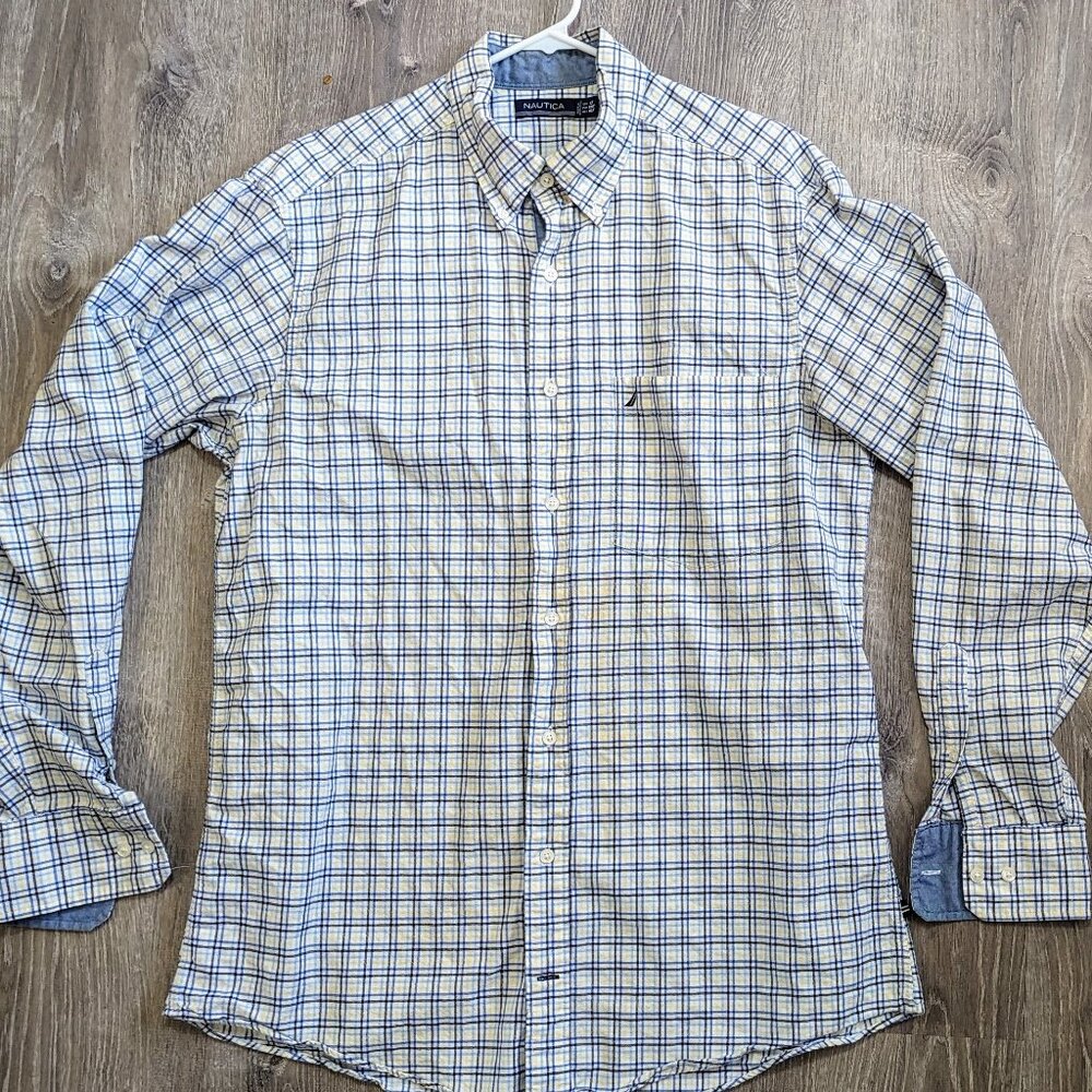 Nautica Long Sleeve Plaid Men's size Large Tall Button-down Shirt